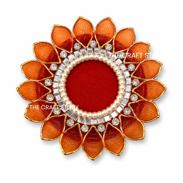 Red Petal Tlight Holder