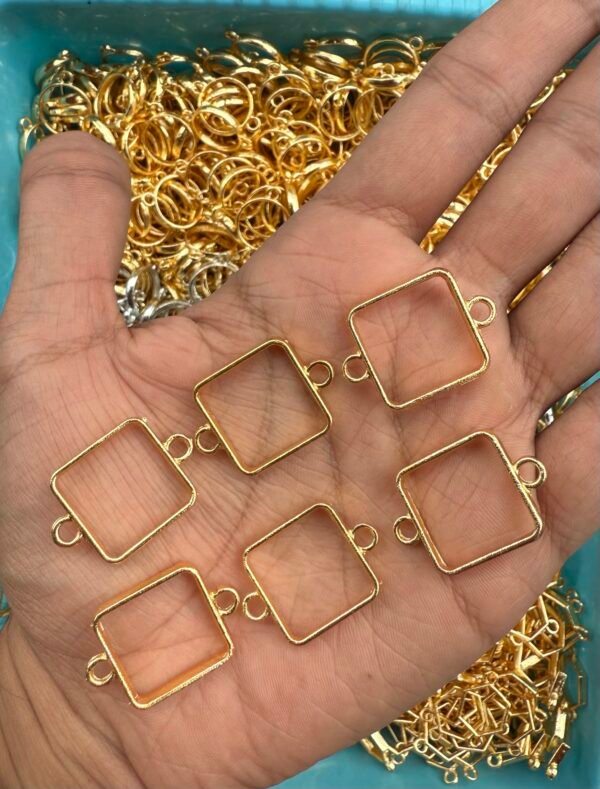 Square Rakhi Bezzel ( 6 Pcs )