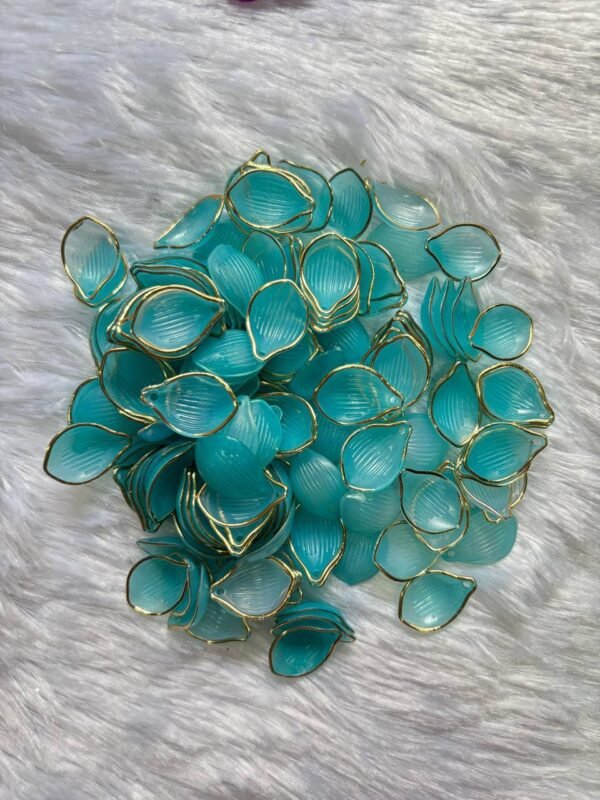 Sea Blue Leaf Beads ( 20 Pcs )
