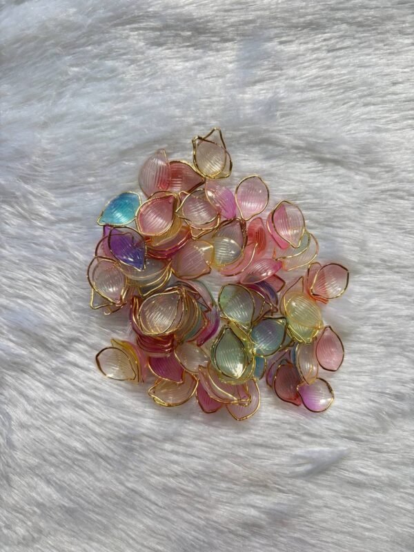 Multicolour leaf Beads ( 20 Pcs )