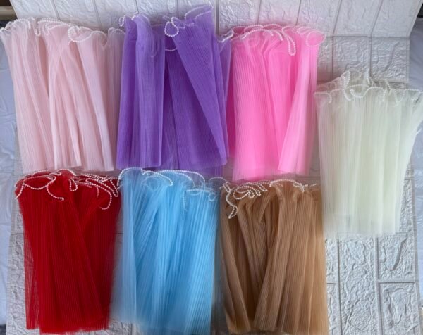 Wrapping Mesh Net With White Ball